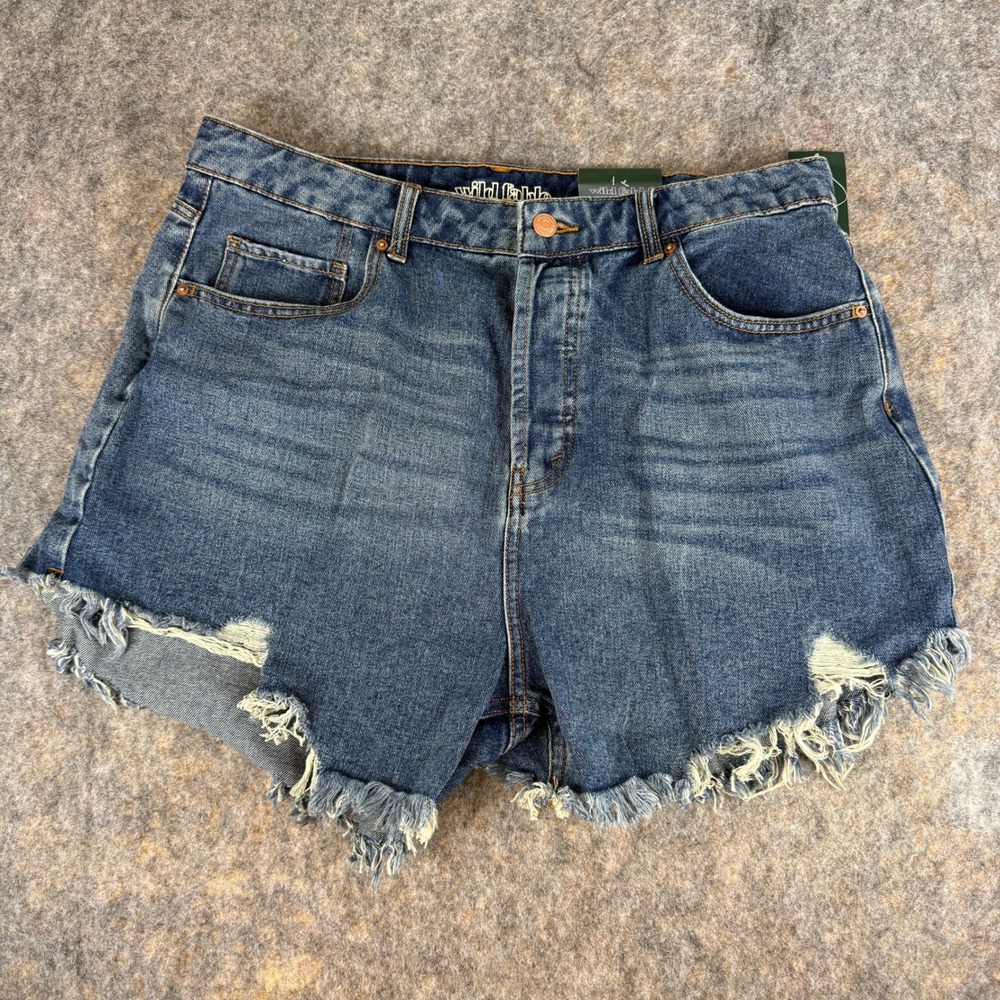 Wild Fable Denim Shorts Women 14/32 Blue High Rise Distressed Raw Hem Button Fly
